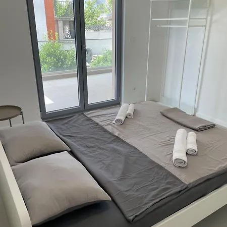 Apartment Villa Una *